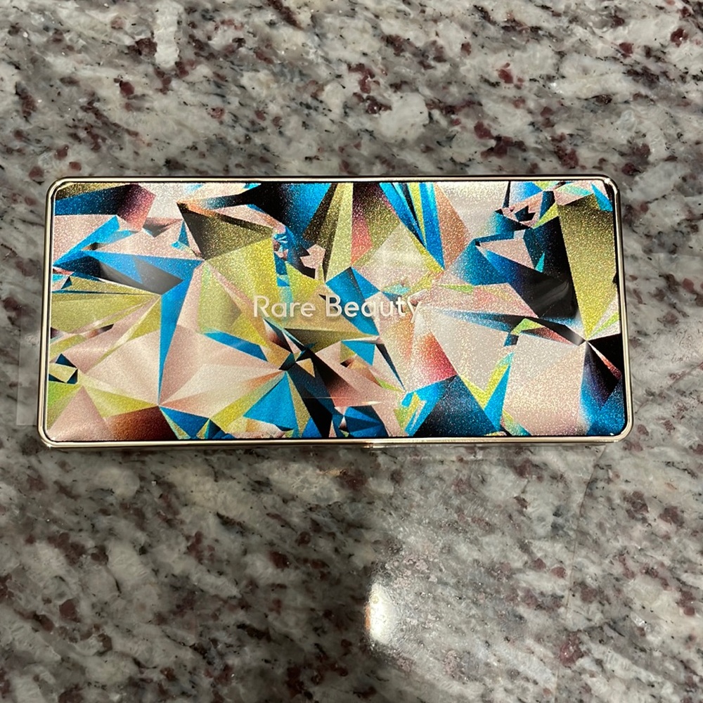Rare beauty eyeshadow